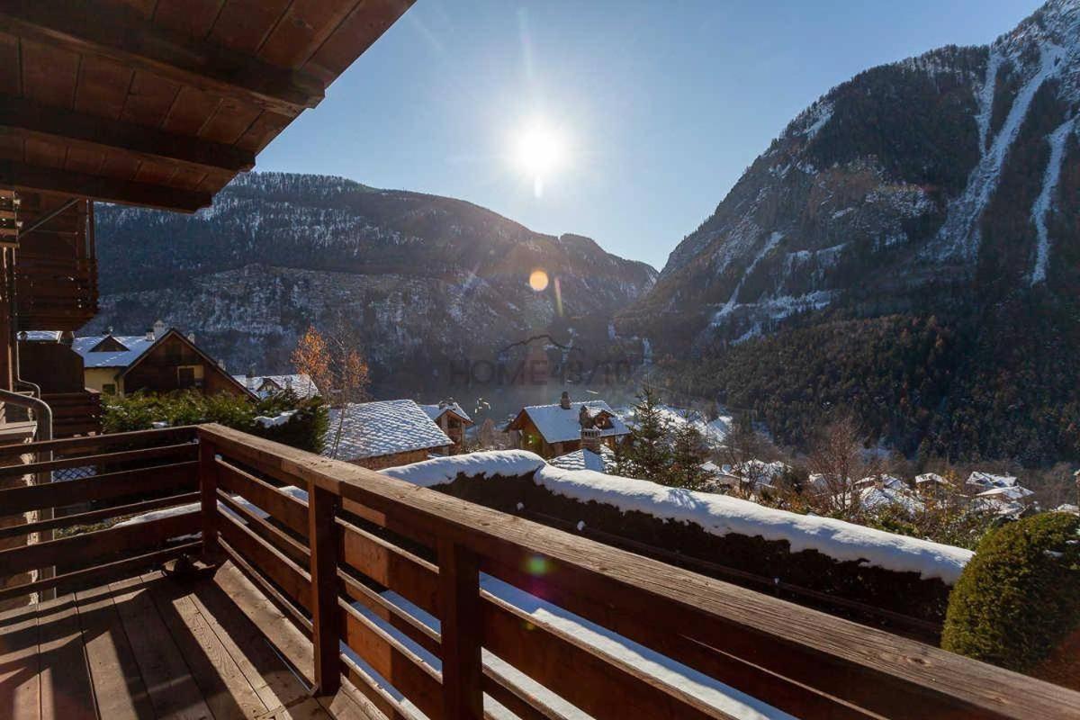 Courmayeur~Navetta Gratuita Per Il Centro+Impianti Εξωτερικό φωτογραφία